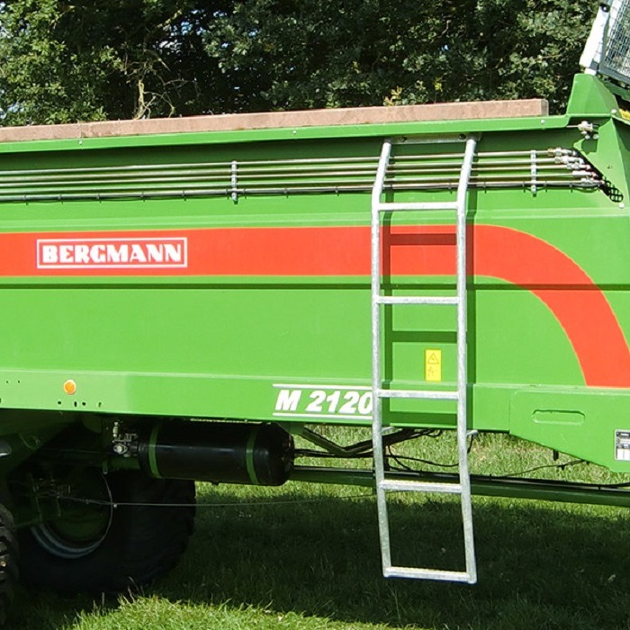 Low-bed Manure Spreader M 2140 E
